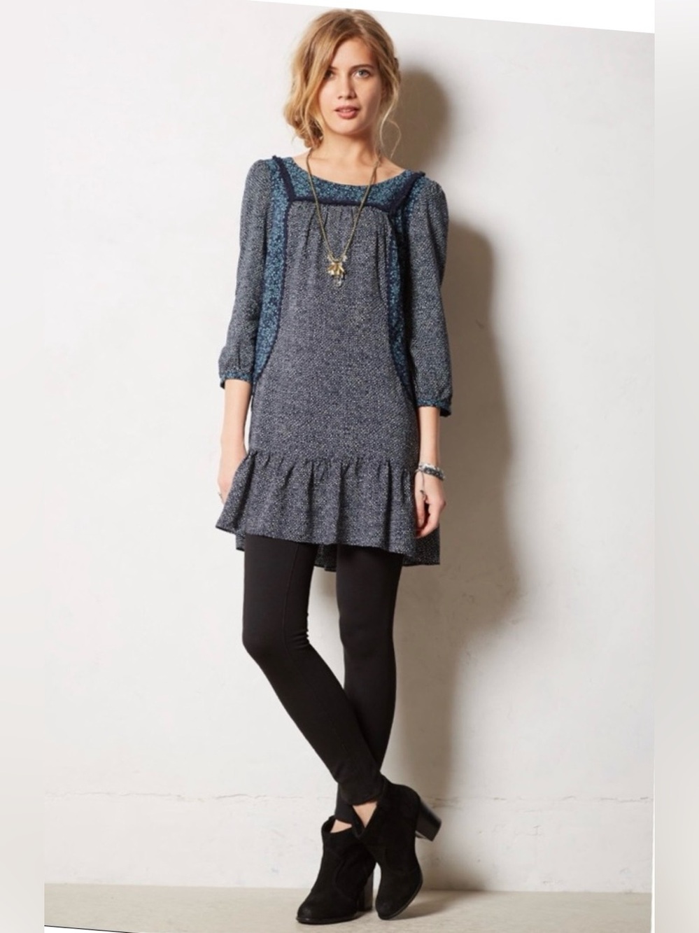 Anthropologie Holding Horses Paix Floral Ruffle-Hem Tunic Mini Dress Size 4 Navy